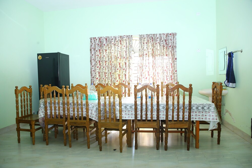 Aminvilla Resort view 4