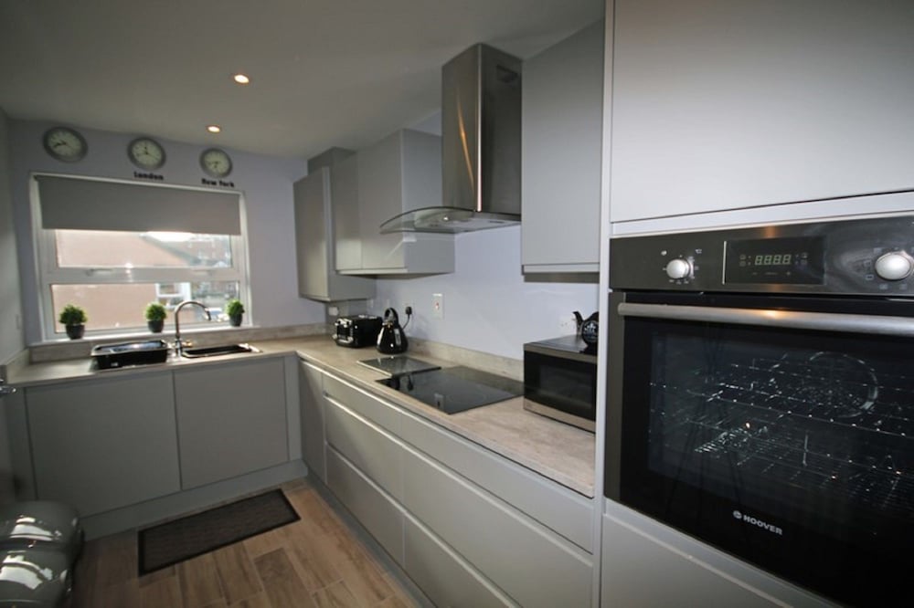 Harbour View City Centre Apartment view 5