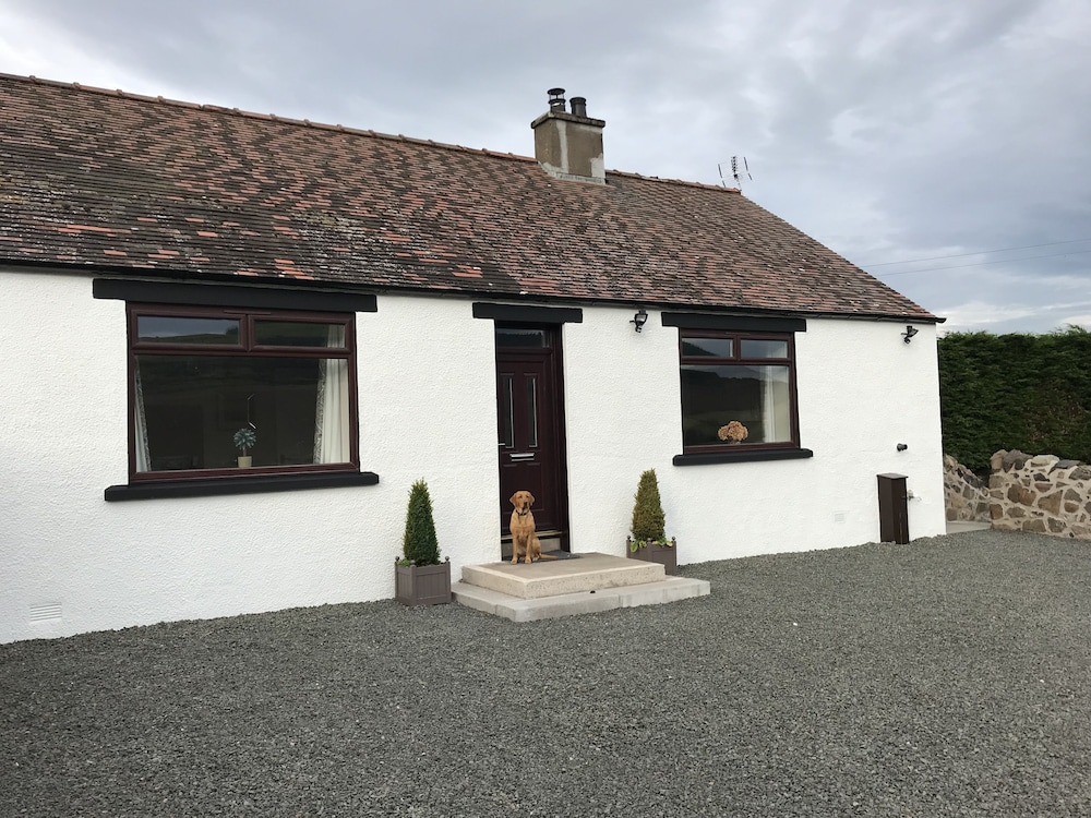 East Cottage, Parbroath Farm Near Cupar in Fife