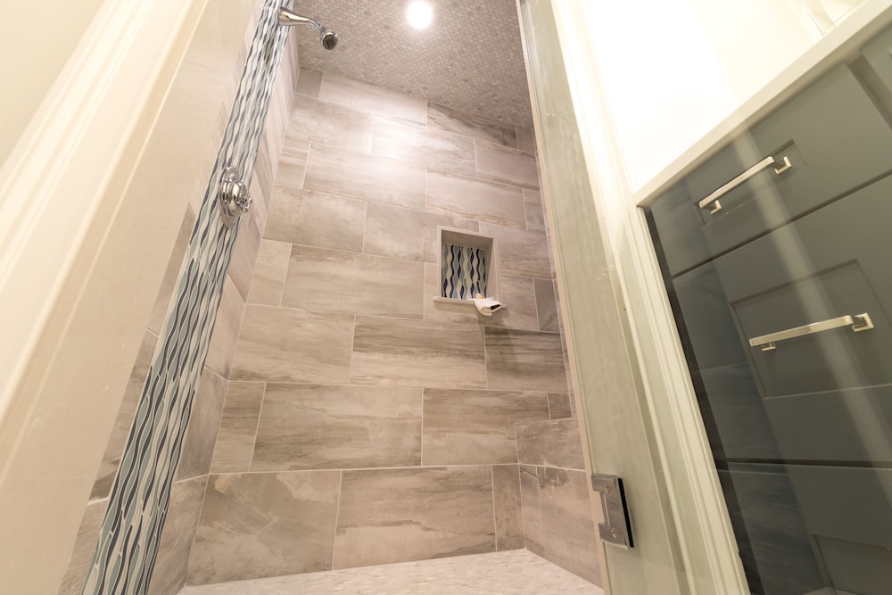The Newport Lofts - 364 Thames Street