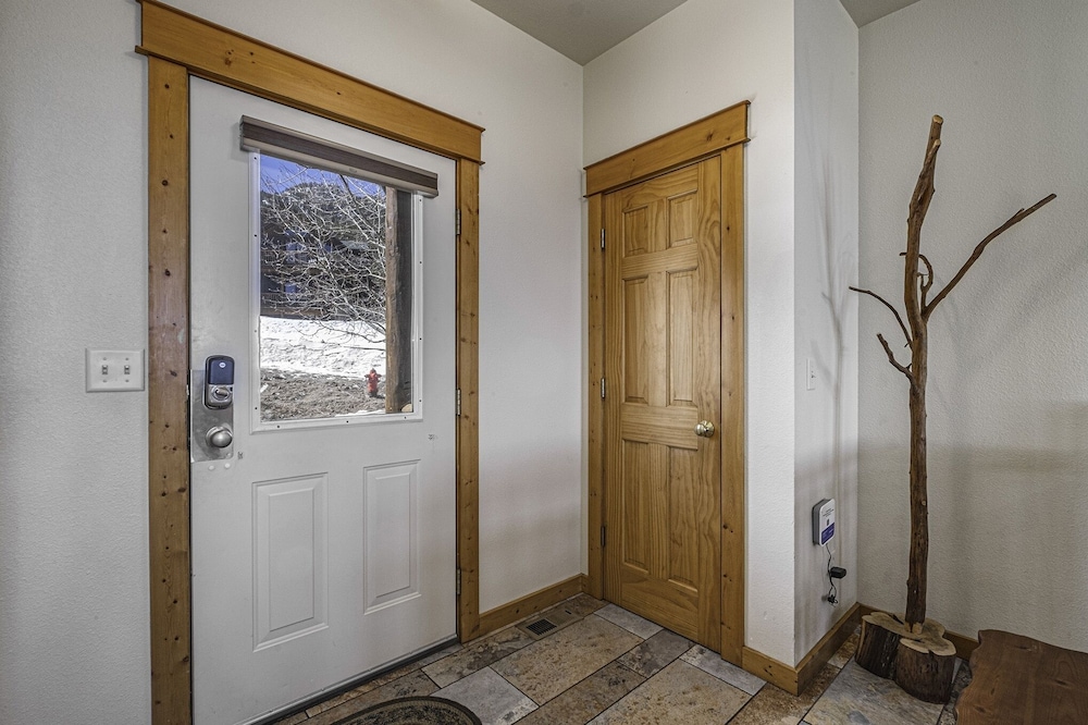 Estes Park Vacation Lodging