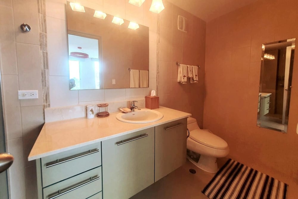 The Beach-front Condo by Acomodo Long Stay Only