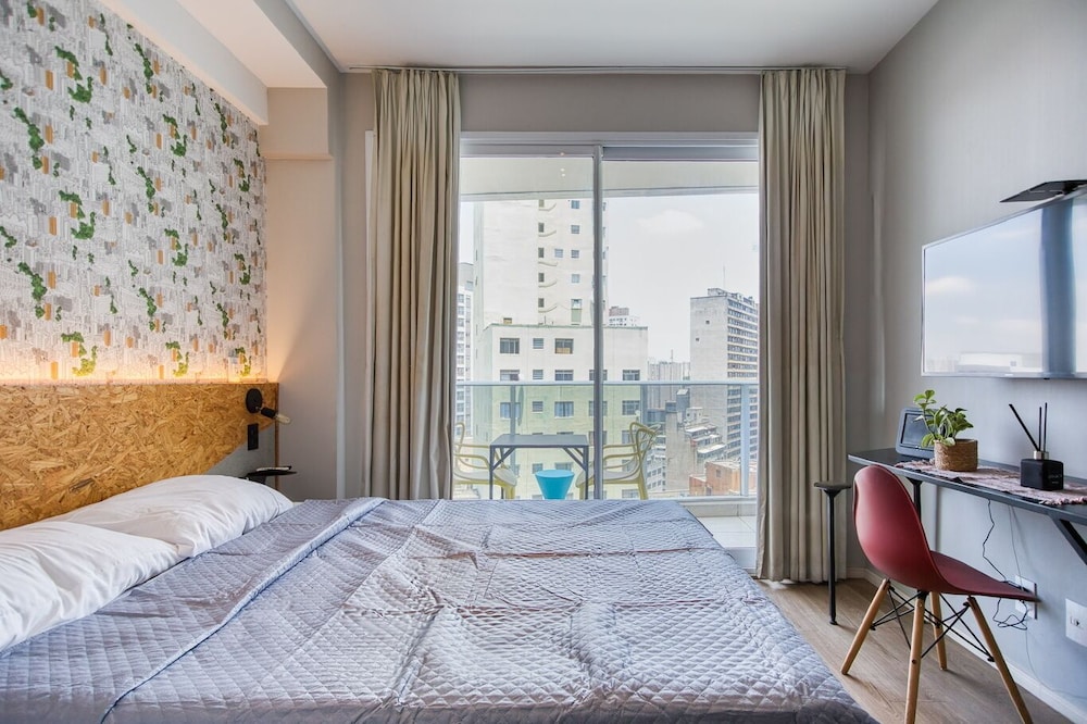 Apartamento na S c Academia Piscina e Smart Lock