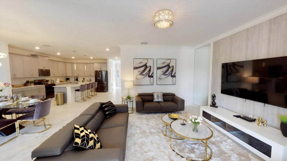 Adventure And Beautiful At Storey Lake - 6Br 5Ba