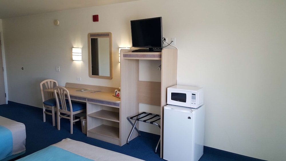 Motel 6 Las Cruces, NM - Telshor