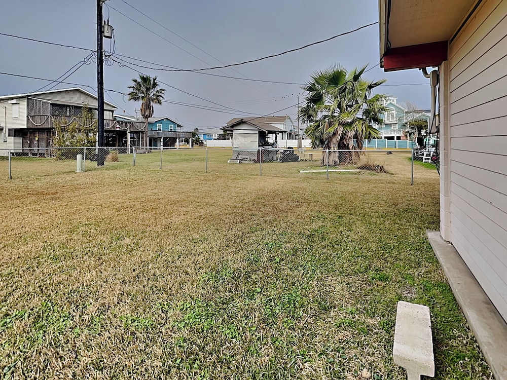 John Silver Cottage by Ryson Vacation Rentals