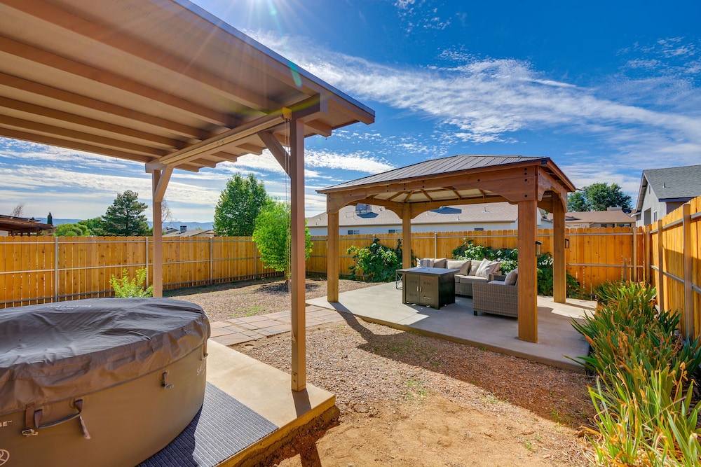 Prescott Valley Vacations - Prescott Valley Retreat w/ Hot Tub  Kayaks - Property Image 1