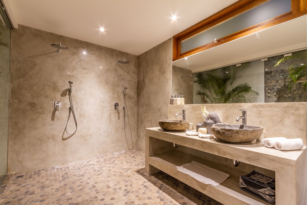 Villa Namu by Alfred in Bali - Family 5 BD Dream in Seminyak Oberoi Beach