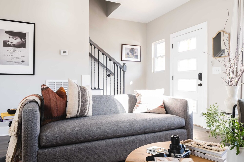 8 Nashville Homes w/ 21 Bedrooms, 21 Baths & Space for 74, Just Minutes From Broadways Nightlife, Dining, and Music Scene Cherokee by Avantstay
