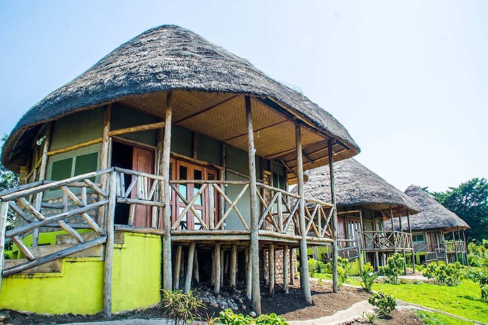 Elephant HAB Lodge