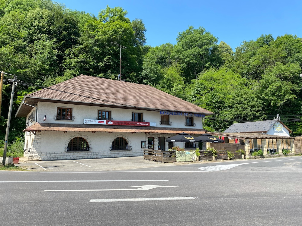 Auberge de la Source view 4