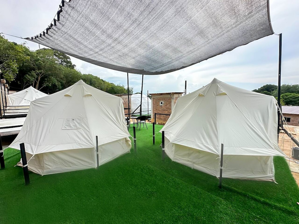 DNAMIE GLAMPING - LUX TENT