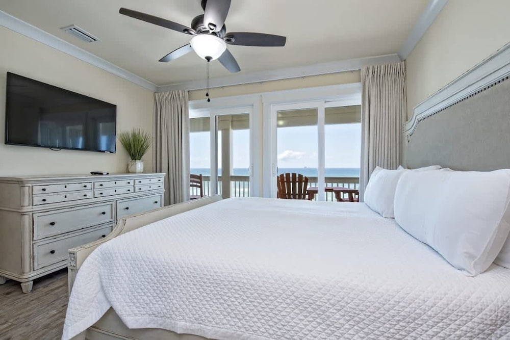 Beachfront 5bed Easybreezy East