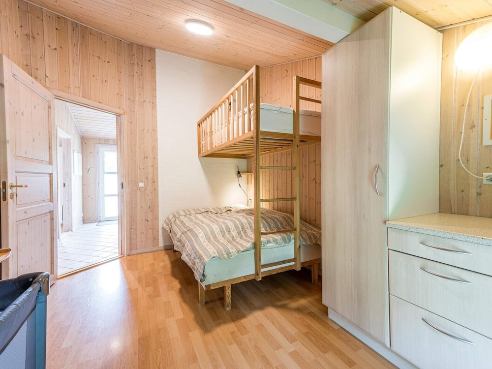 7 Person Holiday Home in Henne view 2