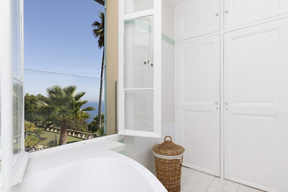 Magnificent Villa With sea View in Theoule sur Mer