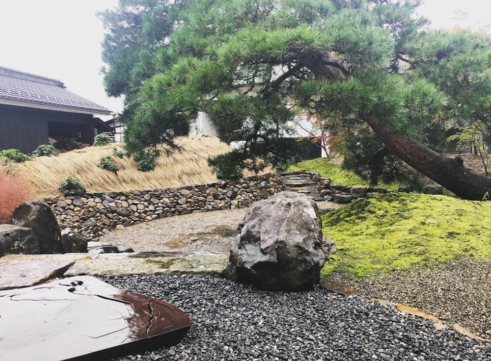 Ryokan Tsuchi to Ito view 2