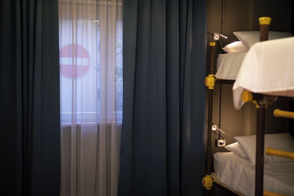 Hostelò Luxury Hostel