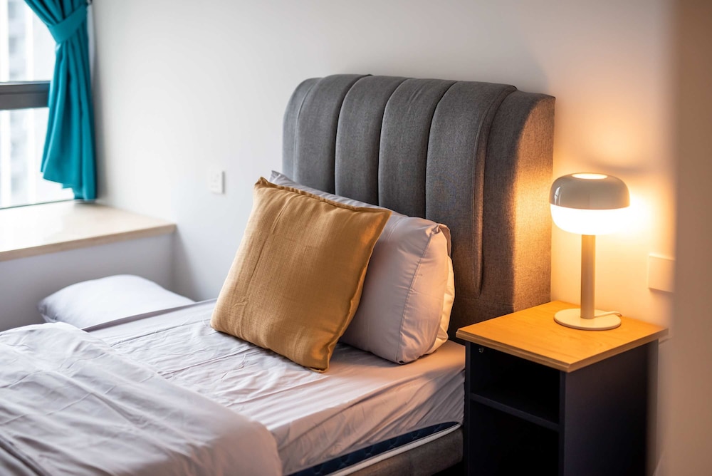 2BR R&F Phase2, CIQ R&F Mall, Free Parking