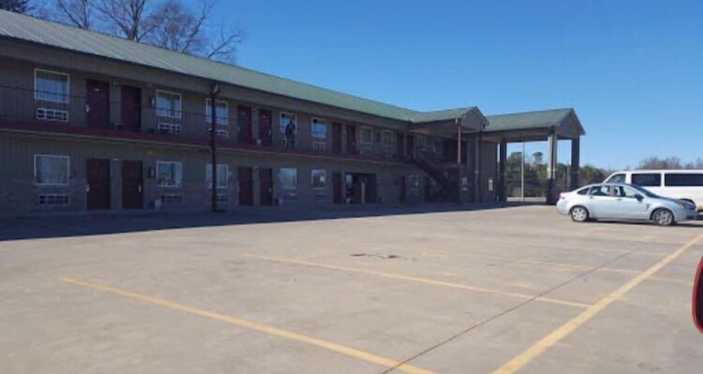 City Heart Inn  Suites - Property Image 4