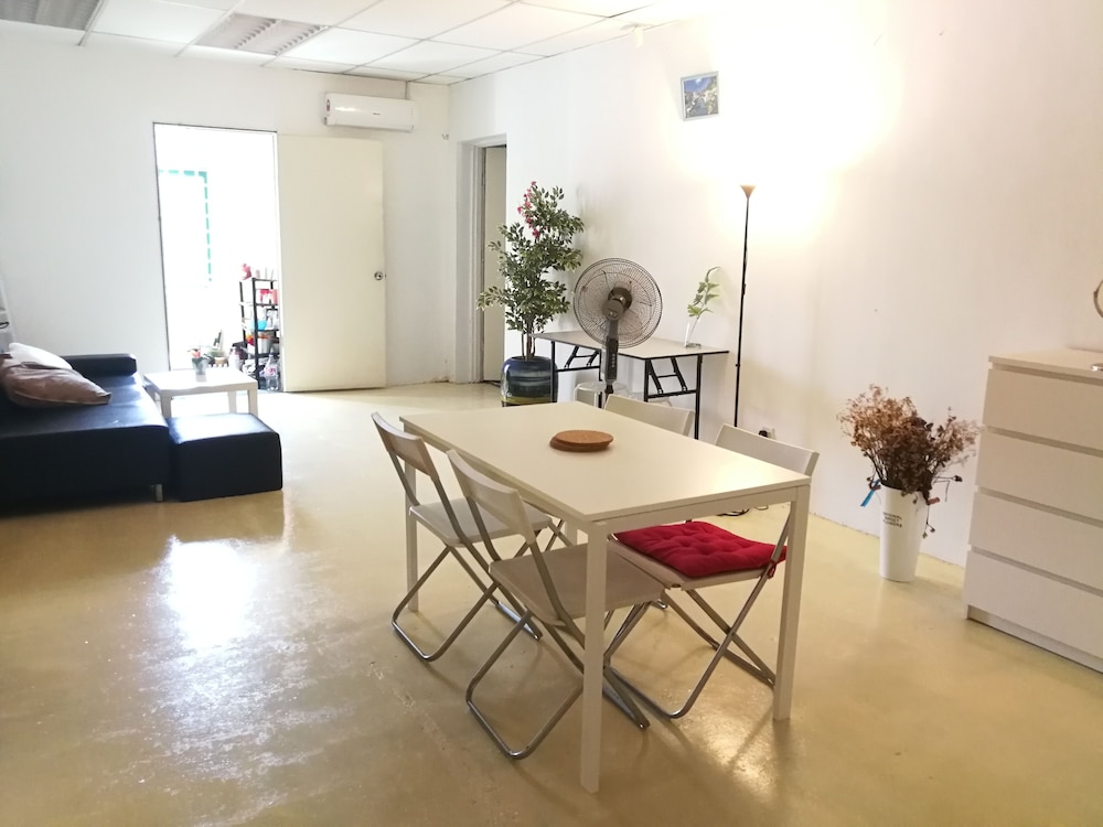 G Traveler Accommodation - Hostel photo 7