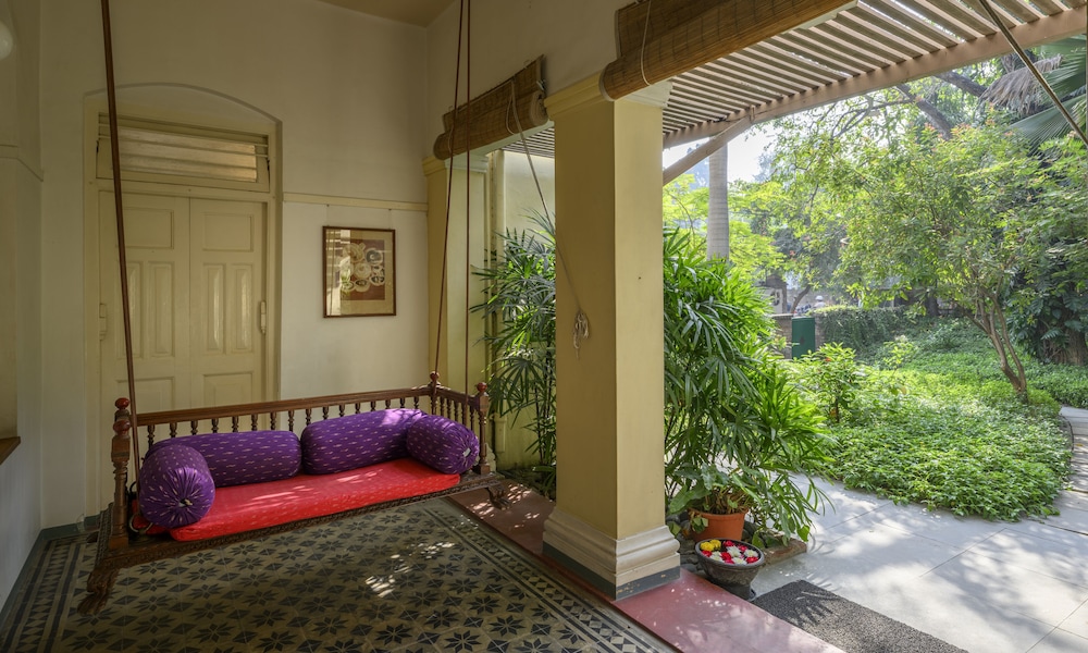 Mangalbag Gallery and Residency
