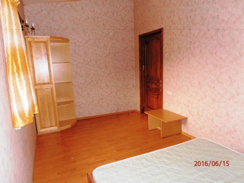 Rafael Hostel