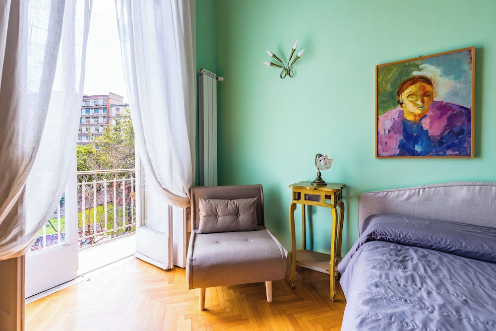 Cavour Art and Museum Flat by Napoliapartments