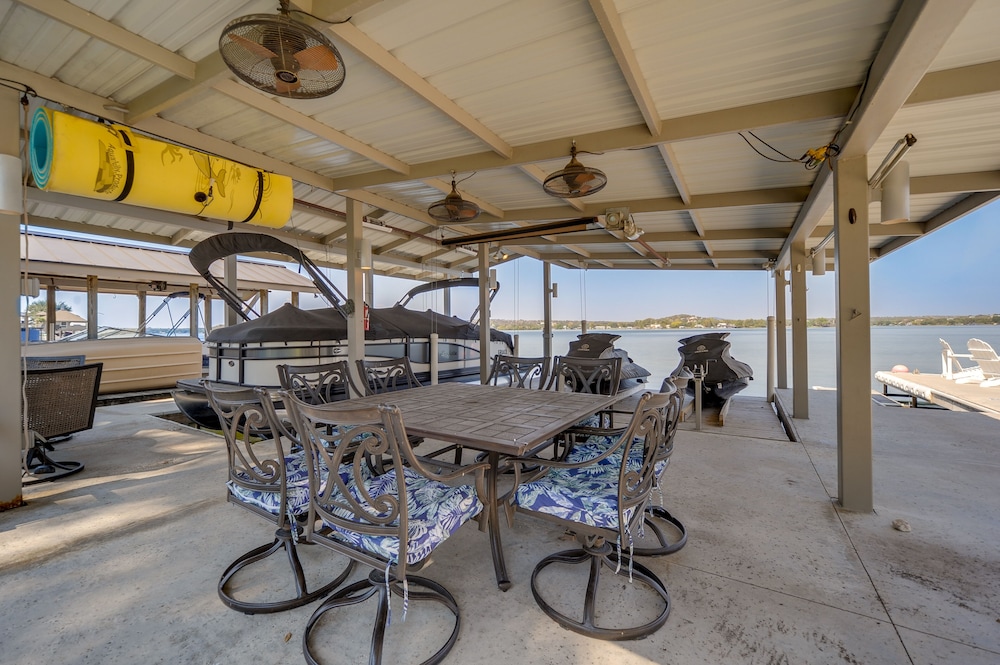 Marble Falls Vacations - Beautiful Marble Falls Getaway on Lake Lbj! - Property Image 1