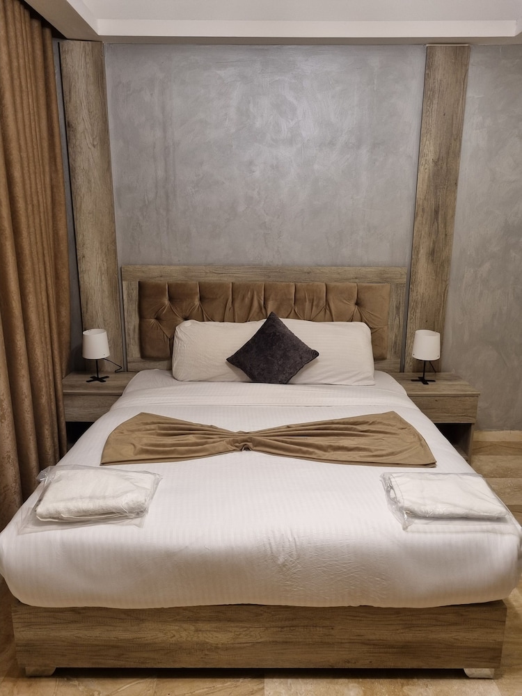 Unique 2bedroom at Abdoun 001