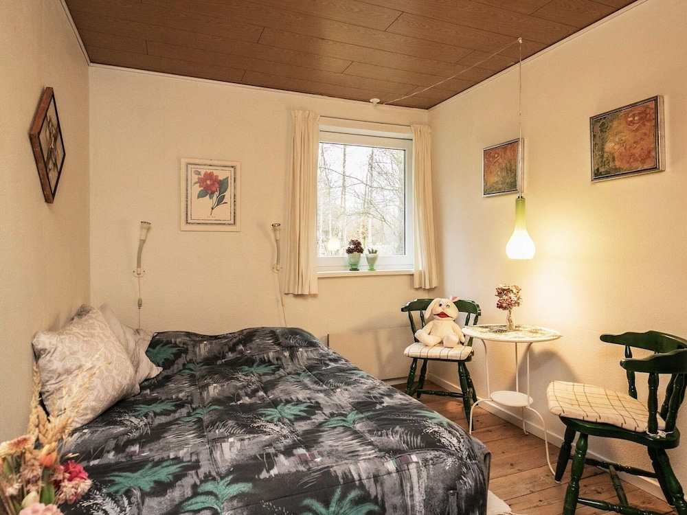 7 Person Holiday Home in Humble view 2