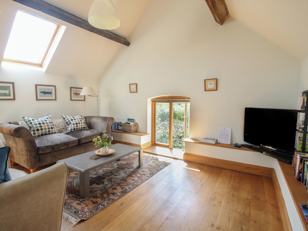 Foxholes Barn, photo 33