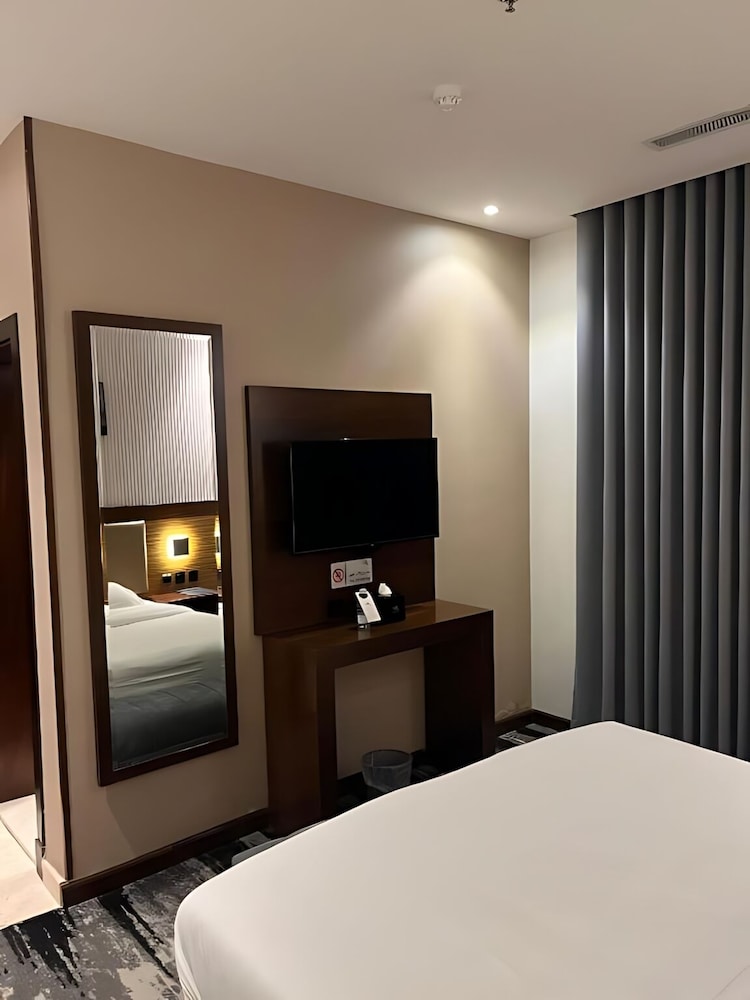 Kayan Serviced Apartments
