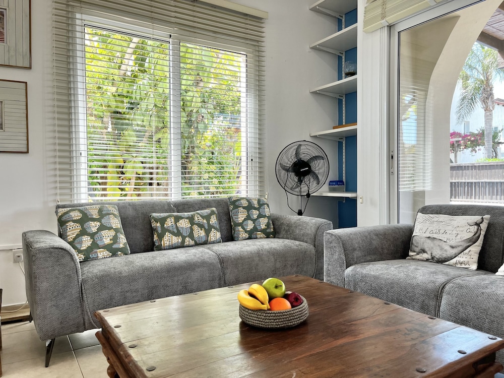 21 ATR - Stay Thalassa Villa