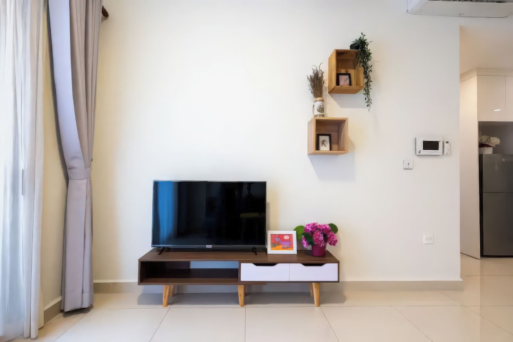 Minute Suites - Botanica Orchard TSN Air