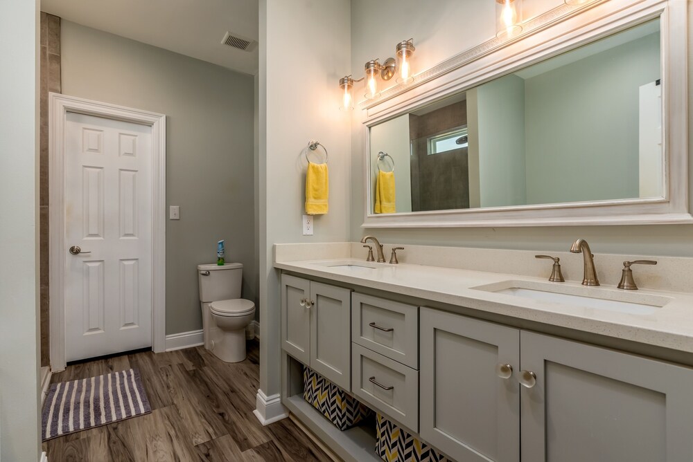 Chillax - 2810 Bienville Blvd 5 Bedroom Home by RedAwning view 4