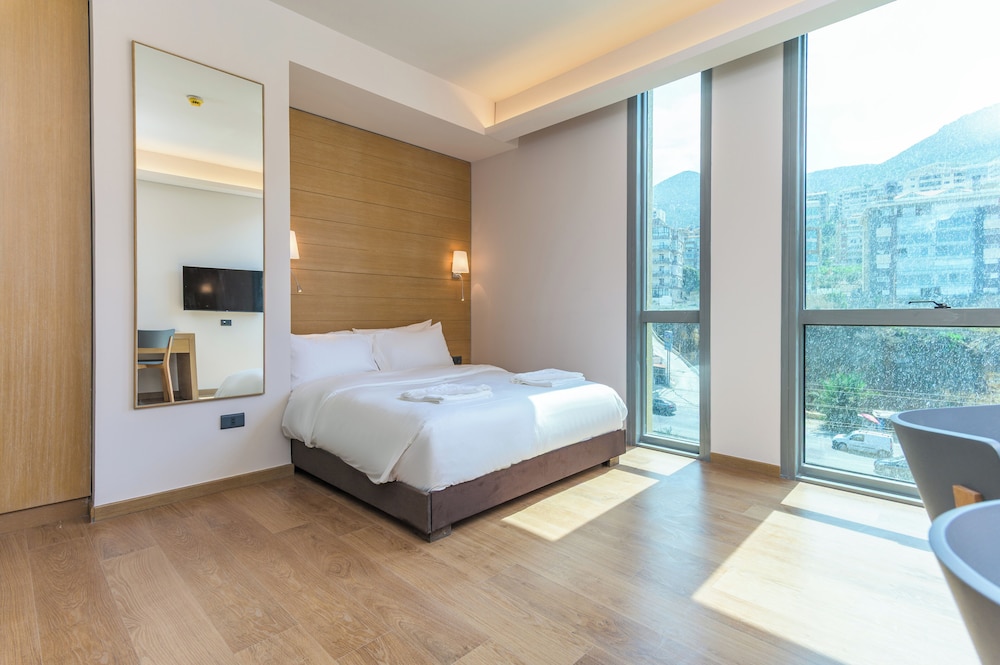 Jounieh Living - Residences by Local Host