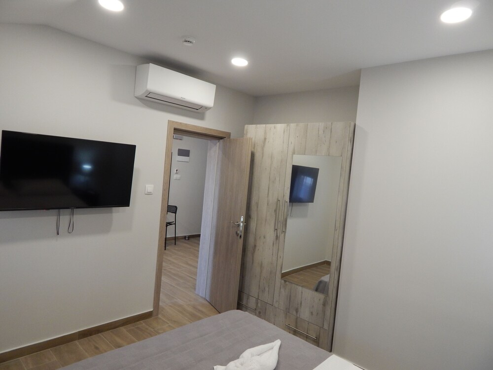 Nioplias Luxury Apartments Pefkohori