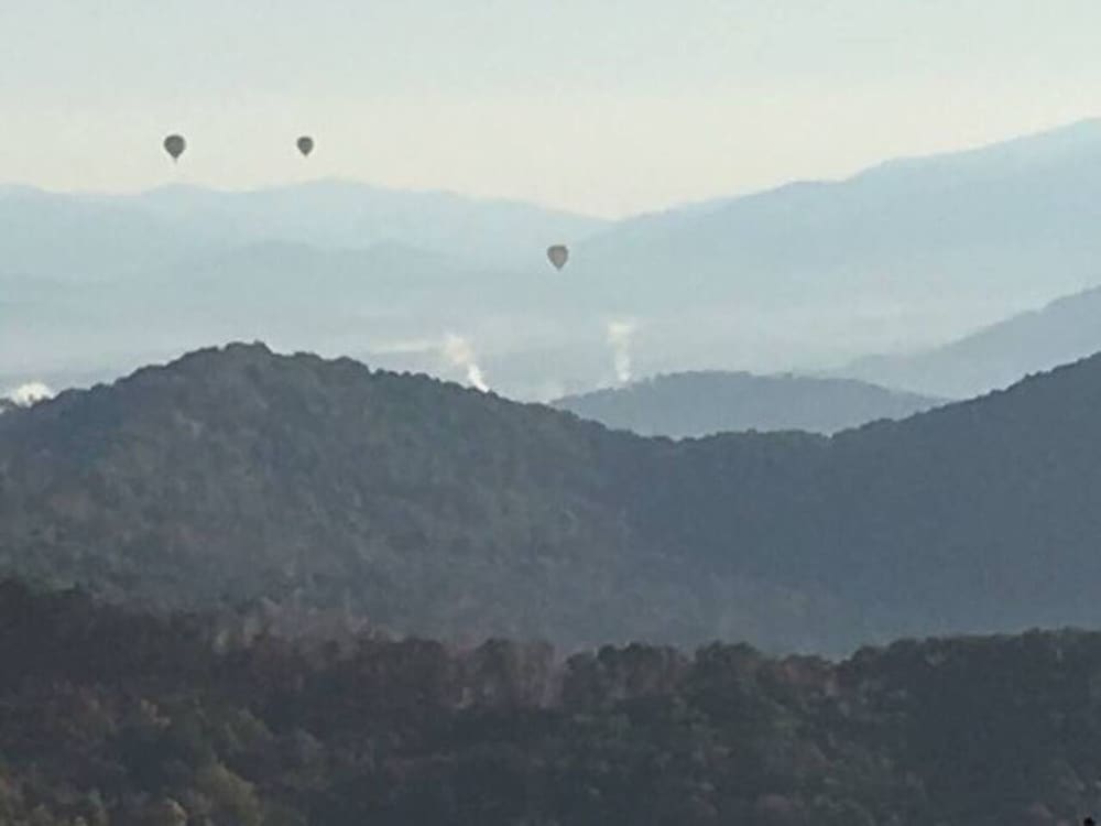 Sky-high Mountain Luxury w Jaw Dropping Views