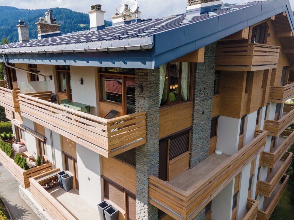 Apt Elegant With Balcony 9p/4br - Megeve Center