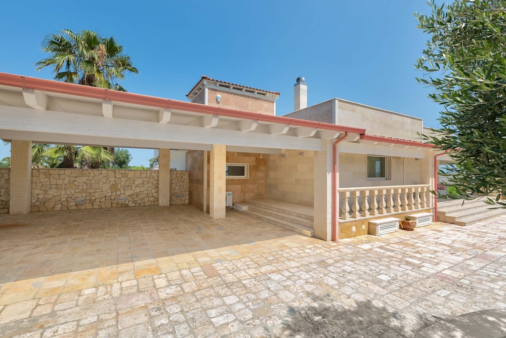 3515 Villa Ilaria by Perle di Puglia view 3