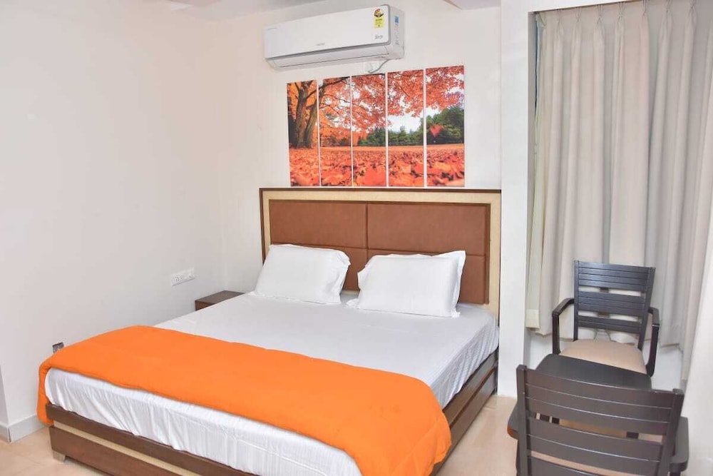 Hotel SK7 SERVICE APARTMENTS