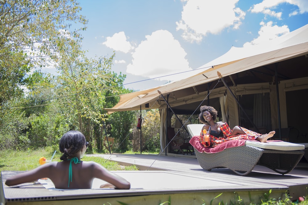 Mara Ngenche Safari Camp