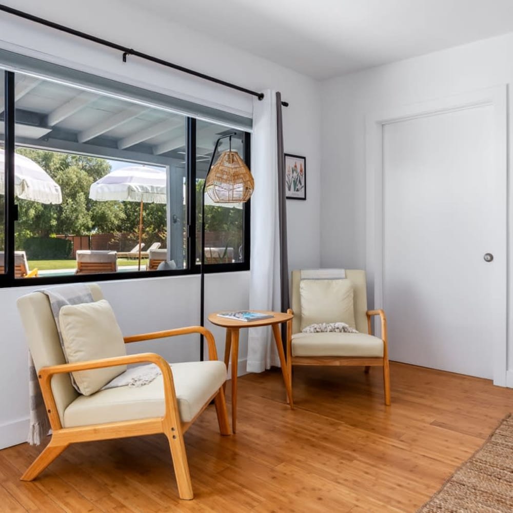 The Yucca Hotel- Entire Boutique Buyout