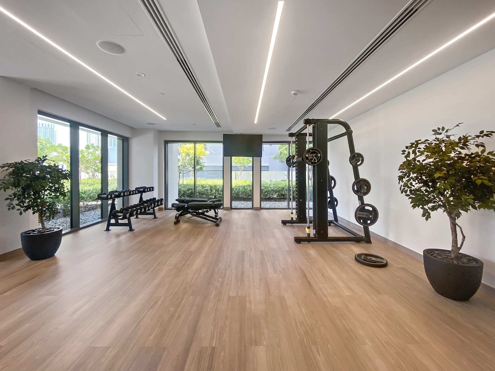 Silkhaus Elegant Downtown Premium Tower w Pool
