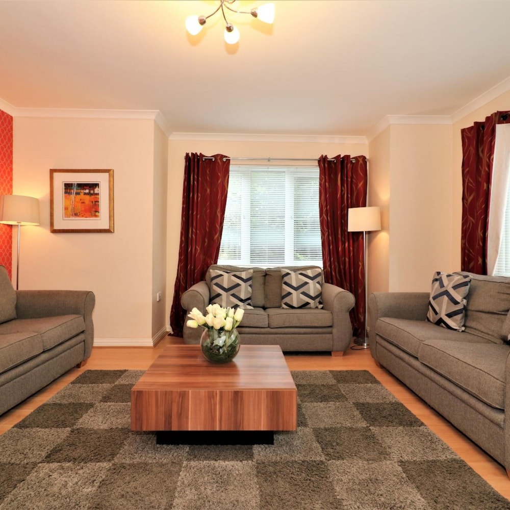 Angus House - Glasgow