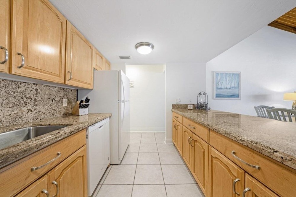 South Seas Beach Villa 2538 3 Bedroom Condo