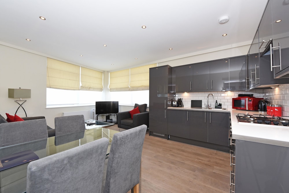 The Glasshouse Apartments