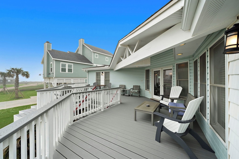 Surf Doctor by Ryson Vacation Rentals