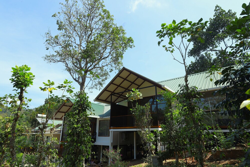 Coffee and Pepper Homestay