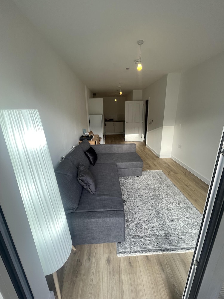 New Cosy London Apartment With Garden View